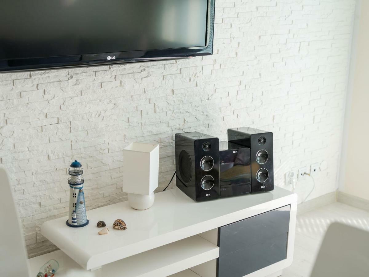 Color Apartments Apartament Black & White Kolobrzeg Luaran gambar