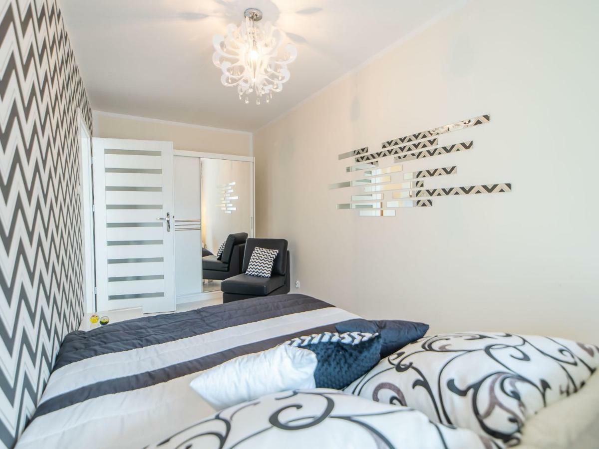 Color Apartments Apartament Black & White Kolobrzeg Luaran gambar