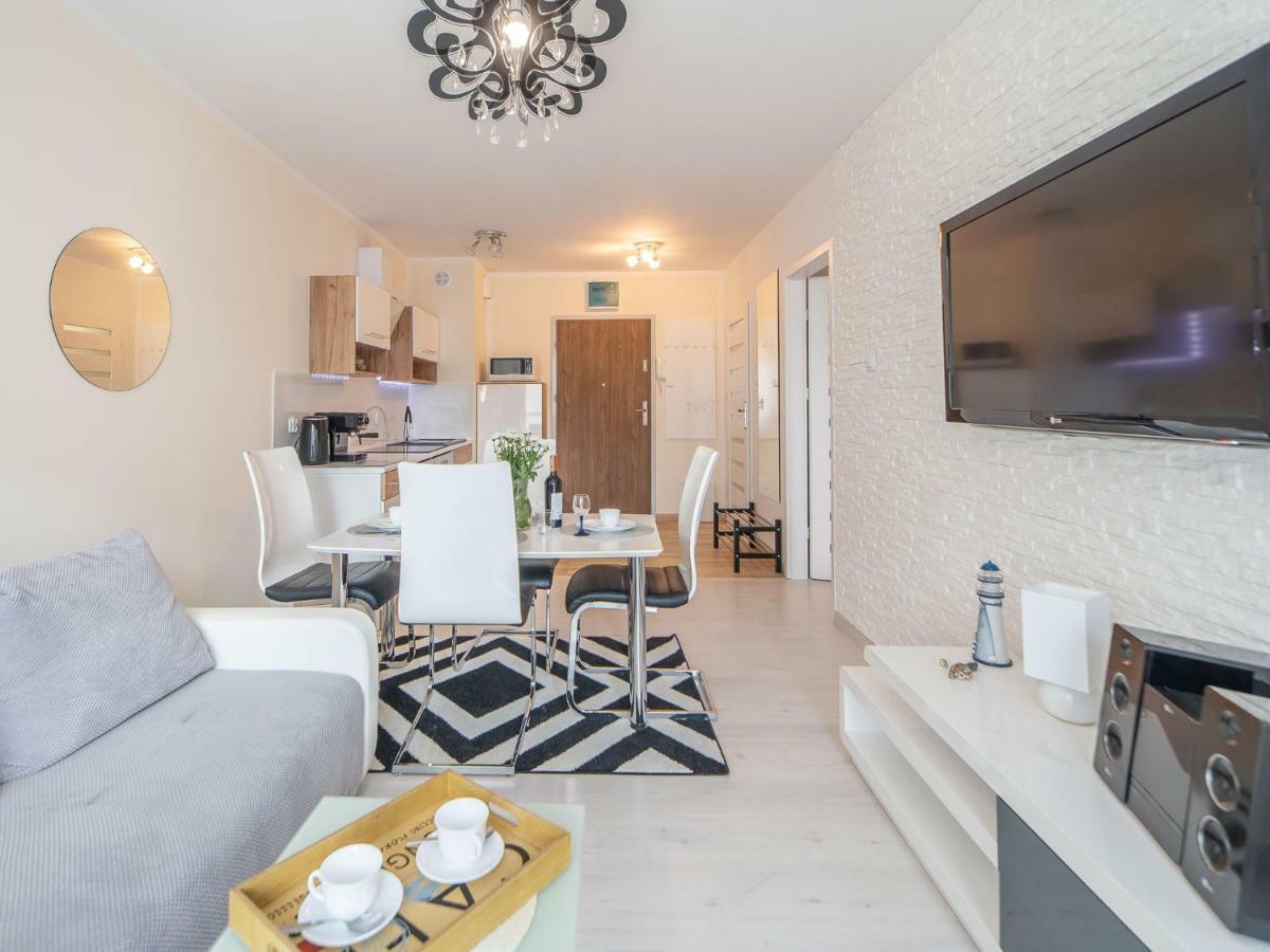 Color Apartments Apartament Black & White Kolobrzeg Luaran gambar