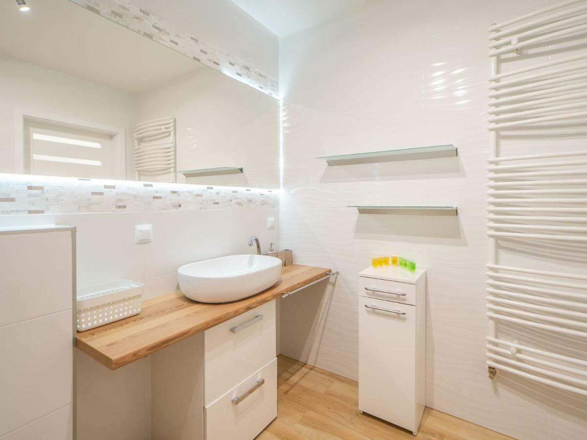 Color Apartments Apartament Black & White Kolobrzeg Luaran gambar
