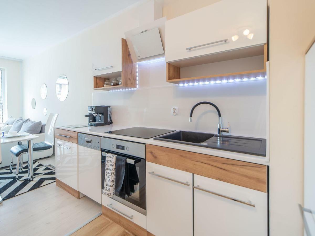 Color Apartments Apartament Black & White Kolobrzeg Luaran gambar